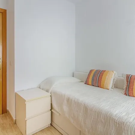 4 Bedroom Cozy In *